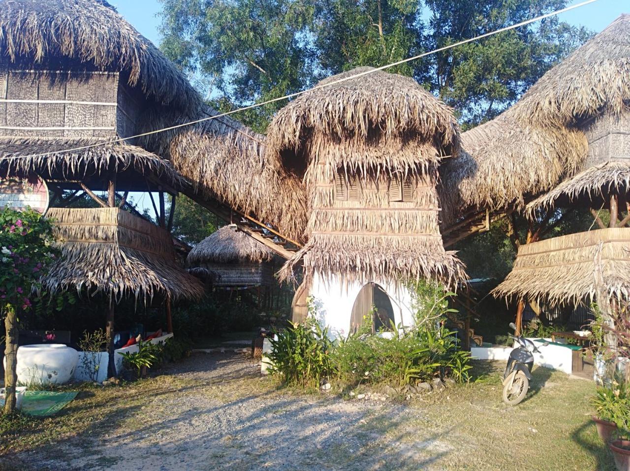 Mama Clares Hotel Sihanoukville Exterior photo